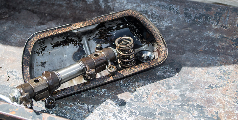 Look how tiny the parts of this engine are!